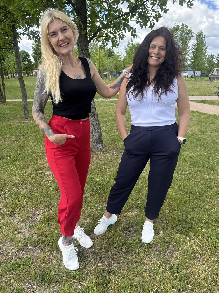 Spodnie z tkaniny z gumką w pasie